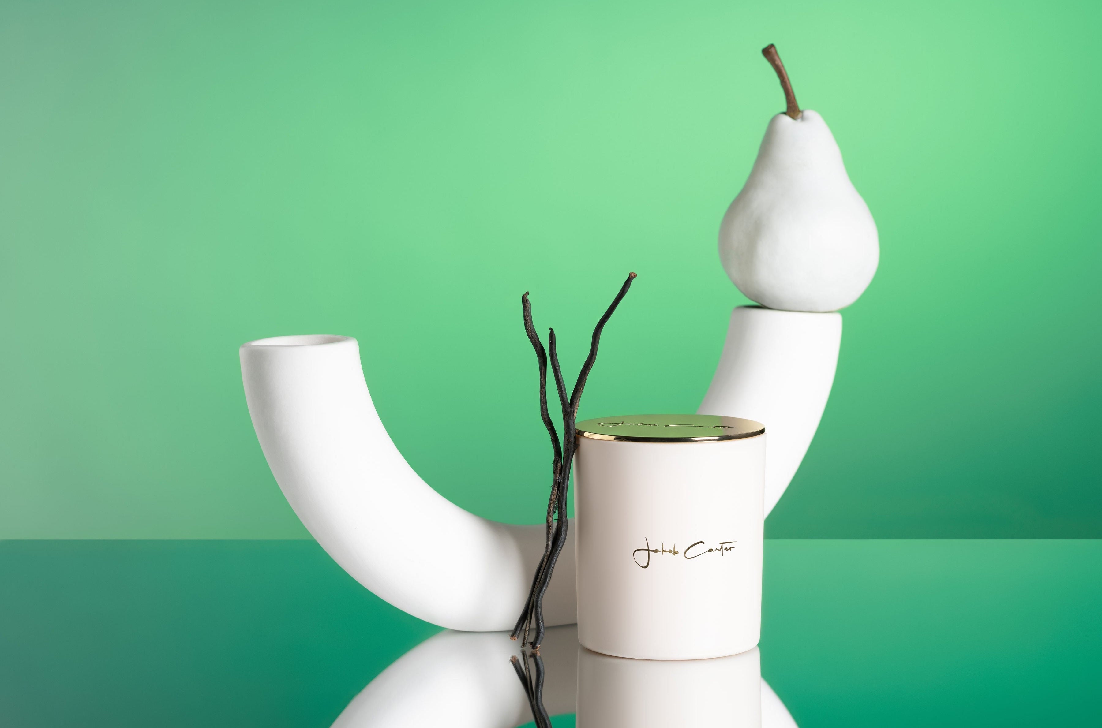 FRENCH PEAR & VANILLA SOY CANDLE