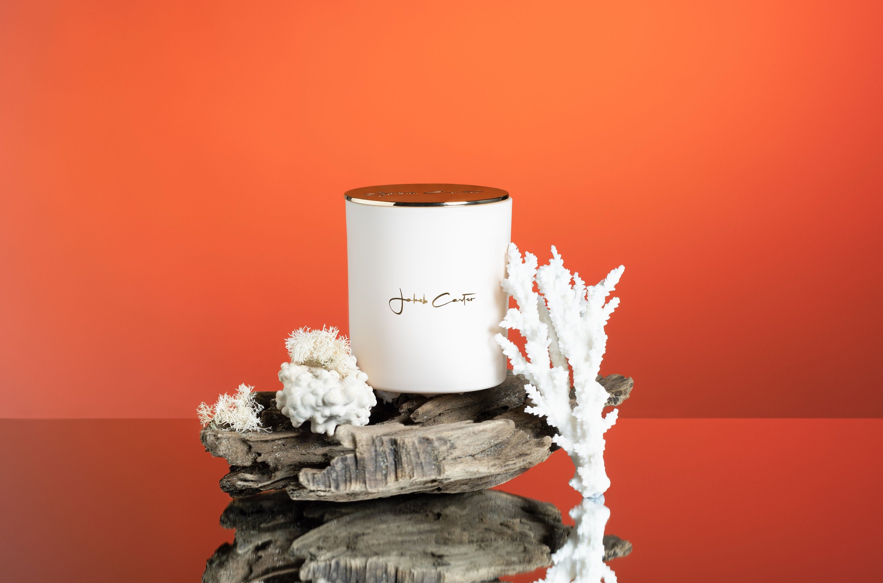 TROPICAL PINA COLADA SOY CANDLE