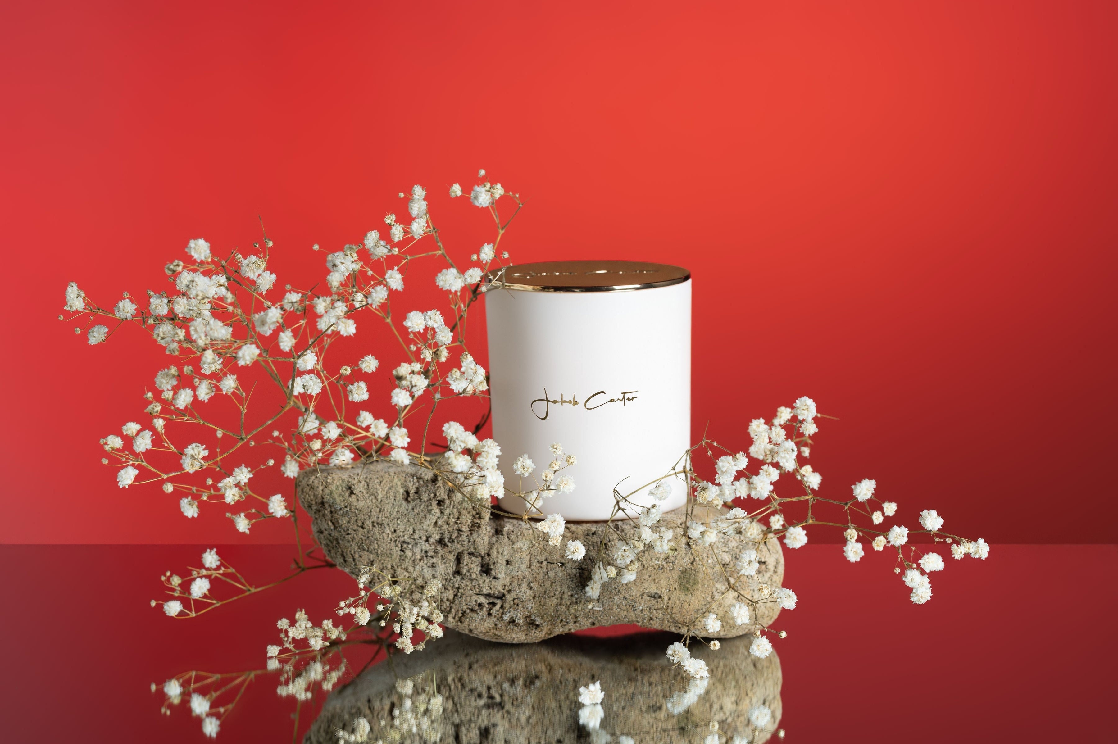 VINTAGE GARDENIA & PEACH SOY CANDLE