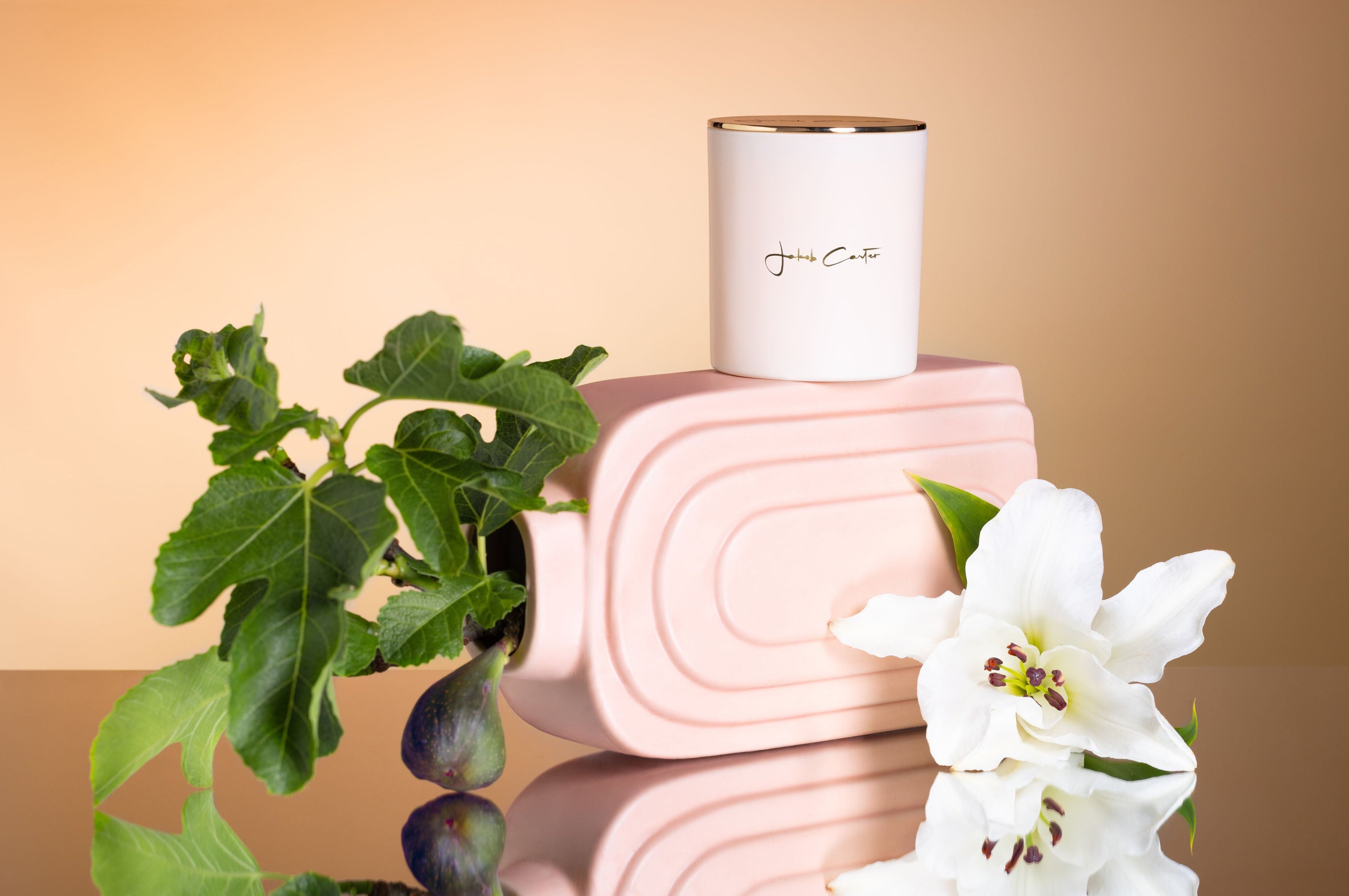 WHITE LILY, BROWN SUGAR & FIG SOY CANDLE