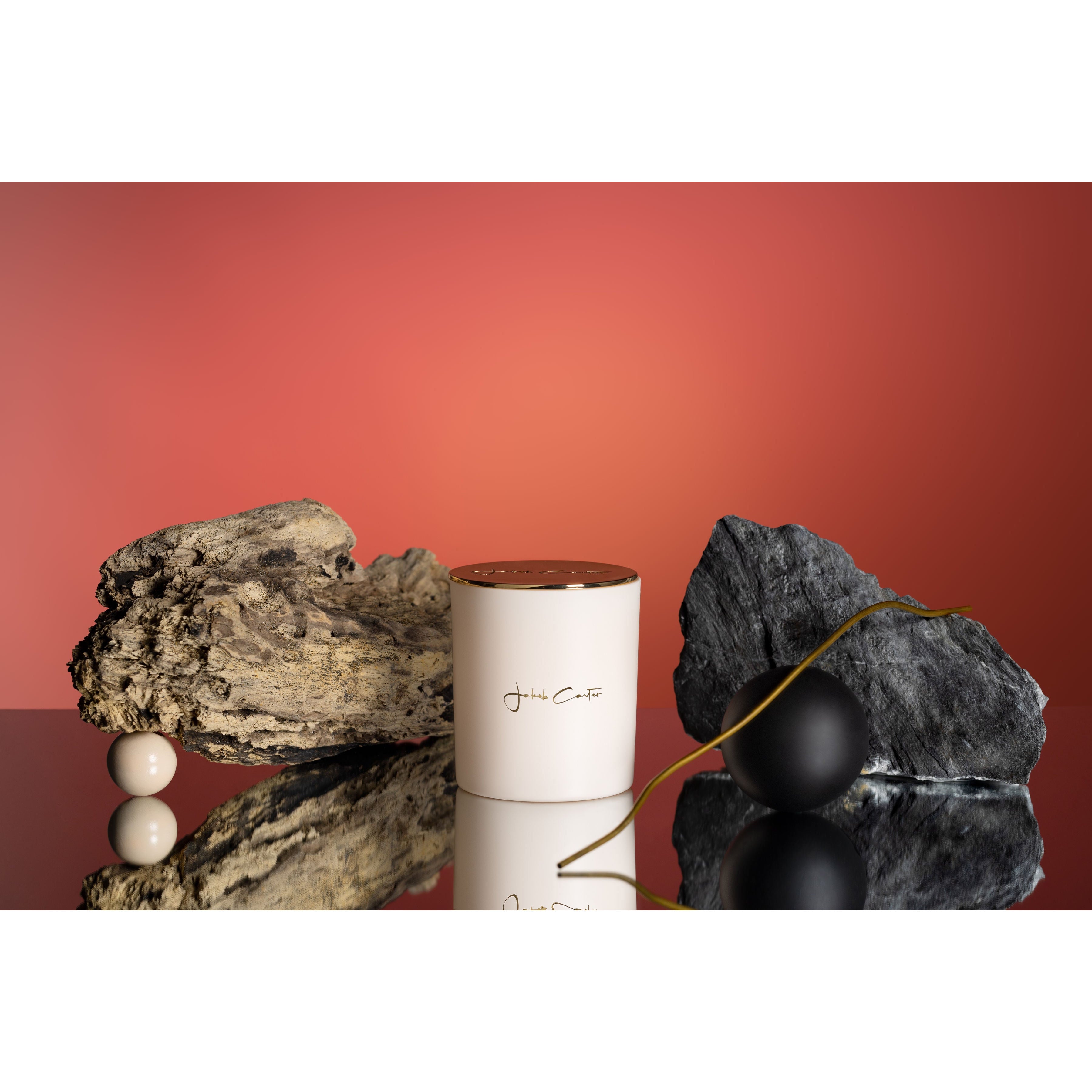 LYCHEE, BLACK TEA & MUSK SOY CANDLE